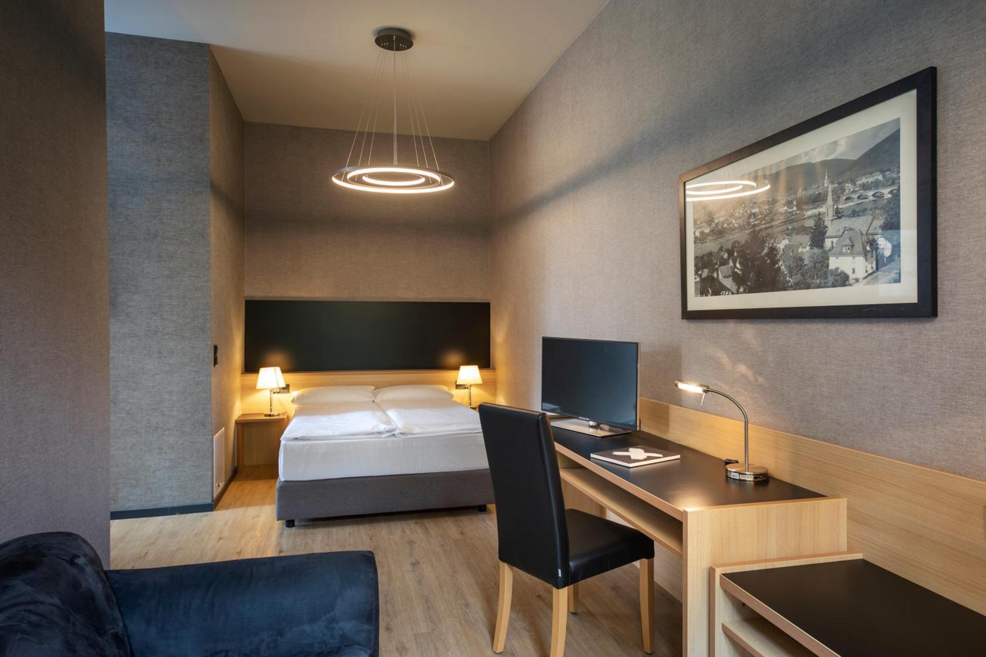 Roomingtons Hotel Franziskushoehe Lohr Dış mekan fotoğraf